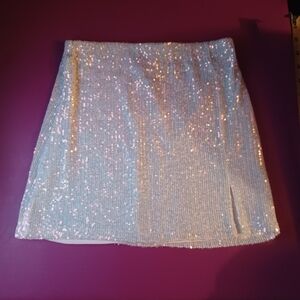 Sequice Shimmery White Cream Pearl  Color Mini Skirt Girls 10/12